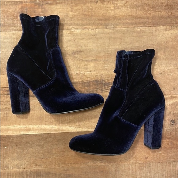 Steve Madden Edit Navy Velvet High Heel Mid-Calf Boots - Picture 3 of 9